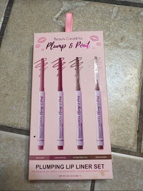 Beauty Creations Plump & Pout Lip Liner Set